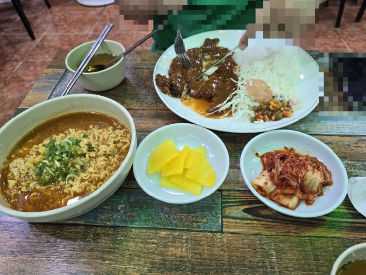  충북 옥천 오랜 된 분식맛집 [정다운 분식]