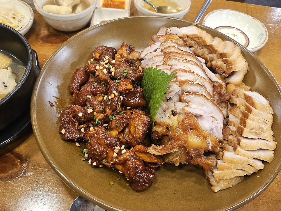 가장맛있는족발 계룡엄사점 사진 4