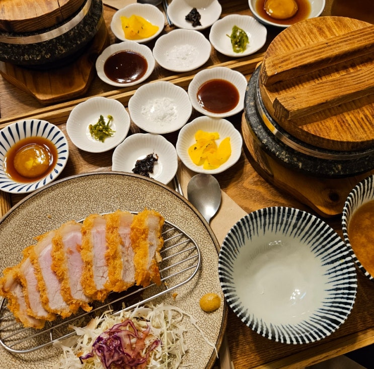  든든한 돌솥밥이 나오는 홍대입구역 연남동 돈카츠 맛집 카마카츠