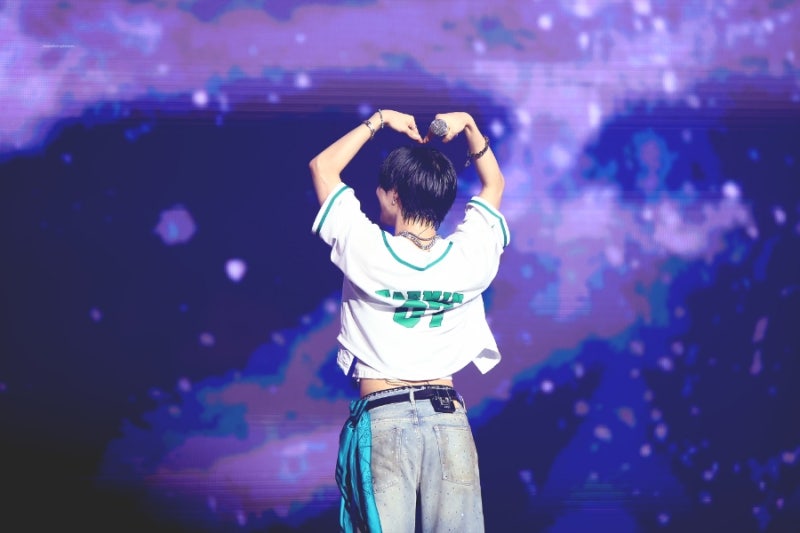 240831 ㅣ 태민 [Ephemeral Gaze] 시선콘 DAY 1 ㅣ 사첵 Z구역 ㅣ 영원히 궤도를 함께하는 거야 ~ !