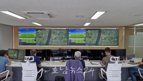  고흥 드론센터·항공센터에서 ‘제3회 국방부장관배 드론봇 챌린지 대회’ 본선 열려..6개 팀 치열한 경합