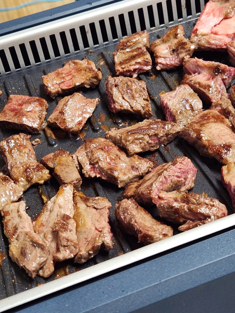 코스트코 꽃갈비 안방그릴로 집에서 걱정없이 고기 구웠어요