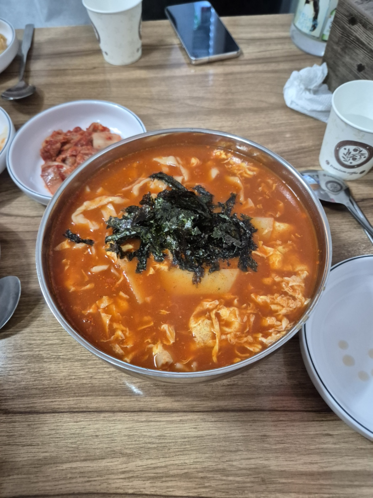 [송파구 석촌동] 장칼집 (23번째 방문/장칼밥 출시, 그러나 칼국수 면발이 빠지면 무슨 의미인가)