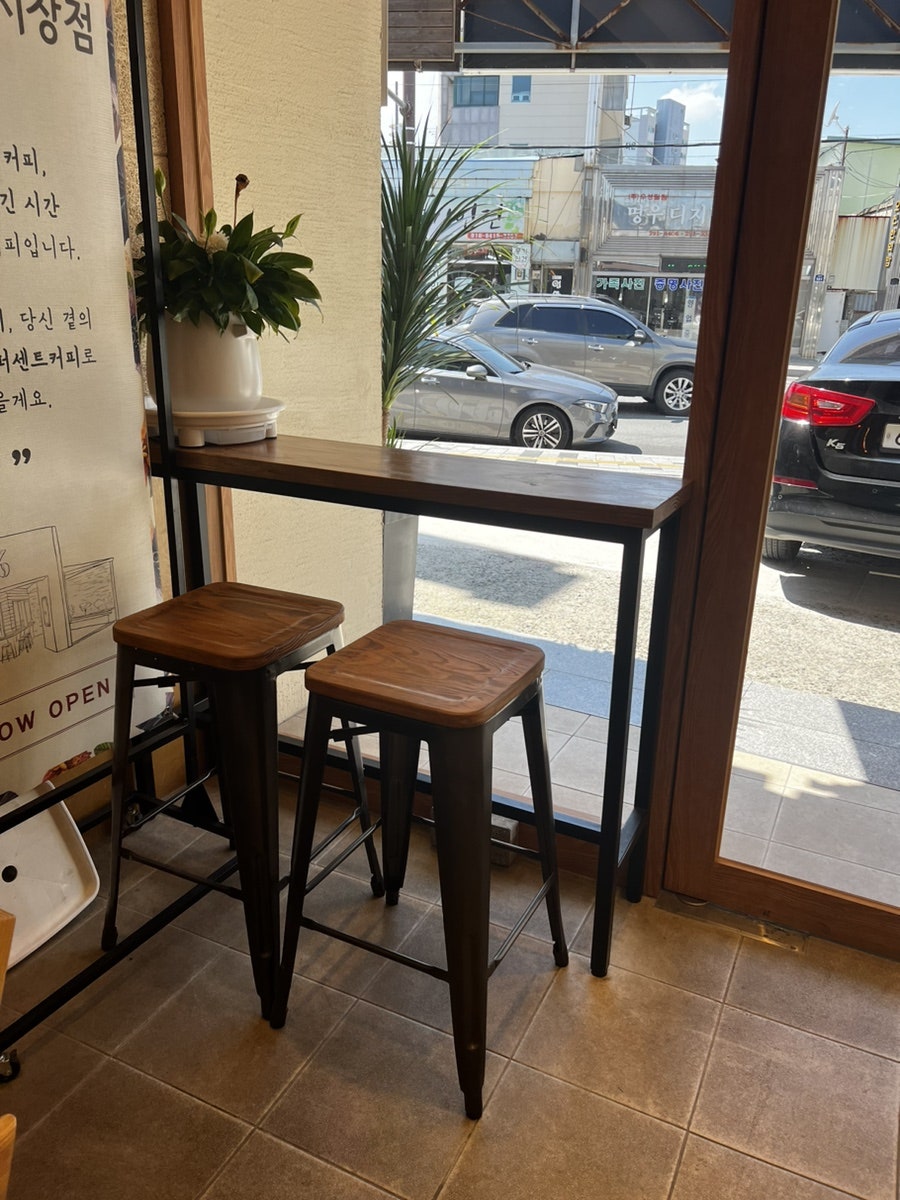 텐퍼센트커피 포항오천시장점 사진 6