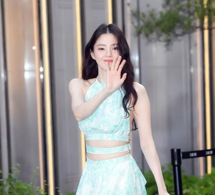 <b>한소희</b> 어머니 <b>모친</b>, <b>불법 도박장</b> 운영 혐의로 구속