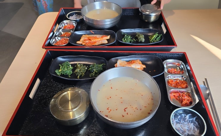  강원도 양양방향 내린천휴게소 푸드코트 산골황태국밥
