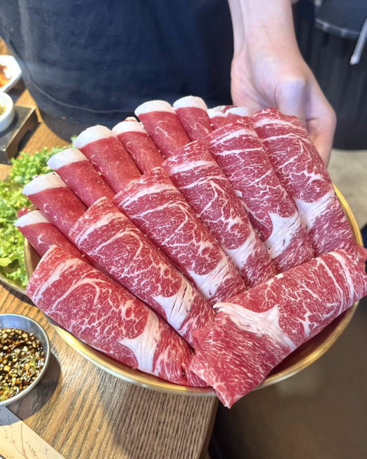  부산 연산동고기집 손자한우로스구이 등심 차돌 쌈육회 소고기 맛집