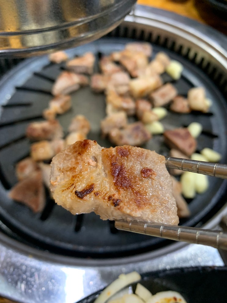  성남 태평역 고기집 맛집 - 숯으로 간 고기