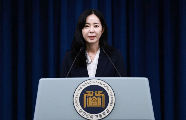 <b>대통령실</b> "<b>민주당 괴담</b>유포당…"날조된 유언비어 공당 대표가... 