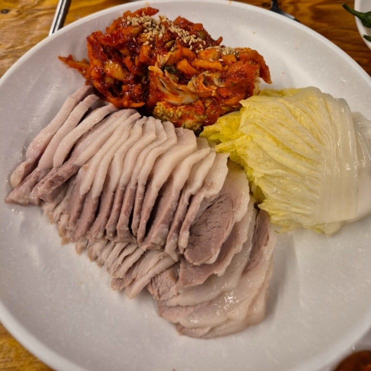  등촌역 맛집 만배아리랑보쌈 평일 웨이팅 1시간 후 솔직한 후기
