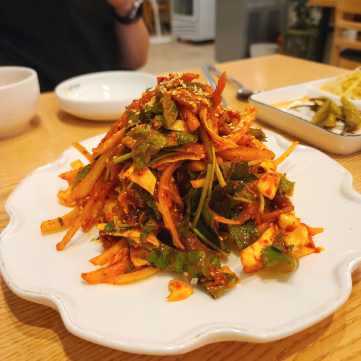  인천 송도 맛집::바다를쌈하다/멸치요리 전문