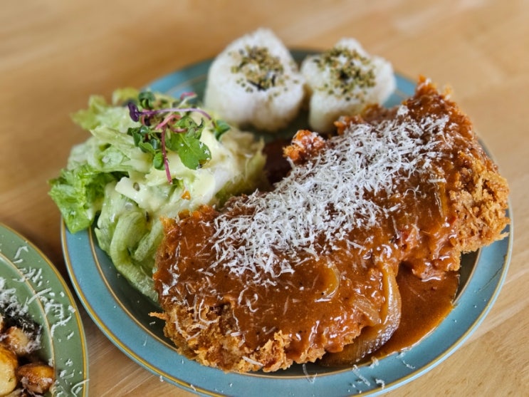  제주 월정리 맛집 달이뜨는식탁 흑돼지 돈까스 애견동반 식당