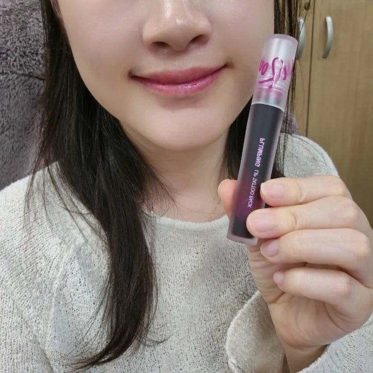  맥스클리닉 플럼핑립 지속력좋은 틴트 추천