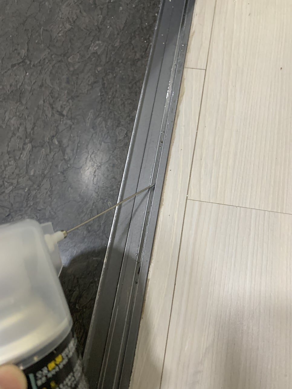 성남분당 잘안열리는중문수리 슬라이딩중문바퀴고장수리