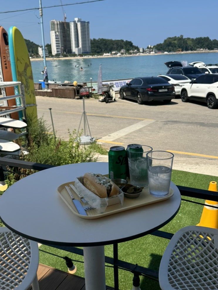  [강원/양양] 죽도해변 샌드위치 맛집 ‘번앤바이트’(야외 테라스 바다 뷰)