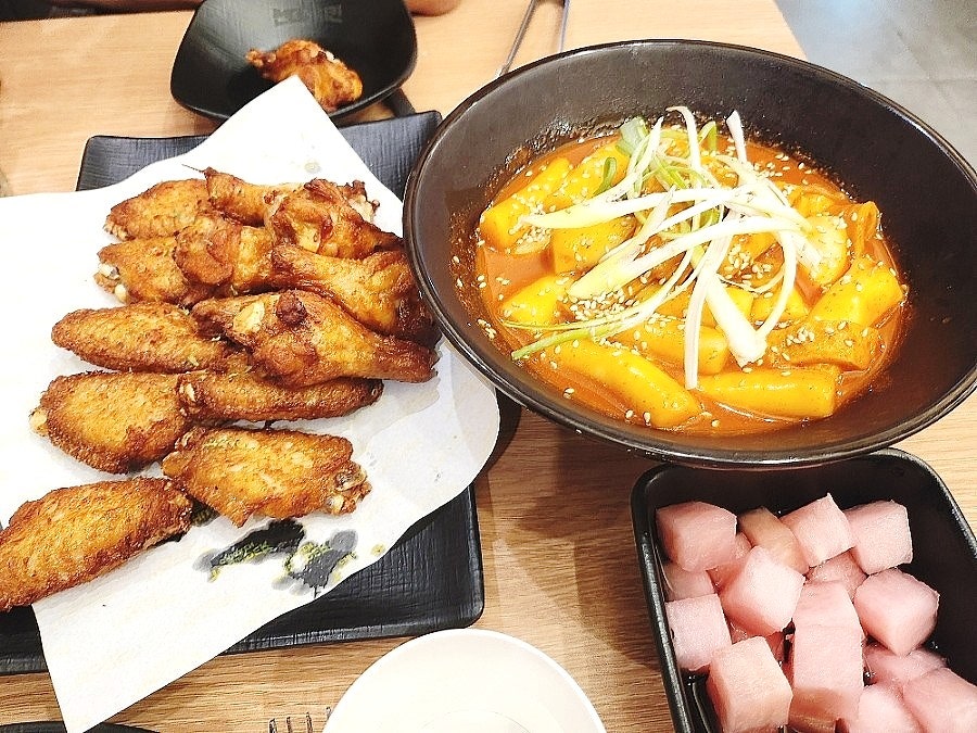 썬더치킨 아산모종점 사진 6