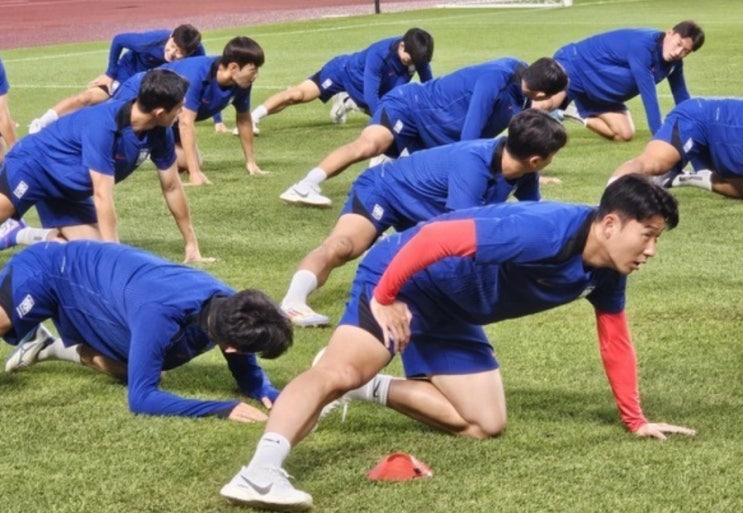 FIFA 2026 북중미 월드컵 아시아 3차예선(최종예선) 호주 바레인 일본 중국 한국 팔레스타인 이라크 오만 카타르 아랍에미리트 요르단 쿠웨이트 FIFA 2026 북중미 월드컵 아시아 3차예선(최종예선) 호주 바레인 일본 중국 한국 팔레스타인 이라크 오만 카타르 아랍에미리트 요르단 쿠웨이트