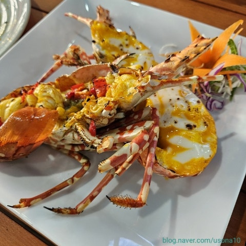  [베트남] 푸꾸옥여행 _ 빈산 _ 크레이지피쉬 / 총알오징어 / 중부맛집 / 즈엉동맛집 / 가족과같이가기좋은식당