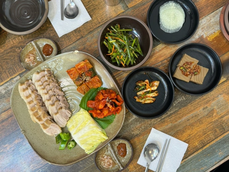  [여의도/풀향기보쌈칼국수] 보쌈과 칼국수 모두 즐길 수 있는 직장인 맛집