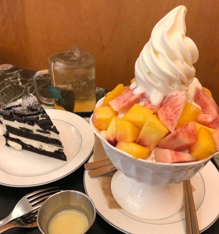  부산 전포동 힙한 카페 추천 복숭아빙수 맛집 카페까미노