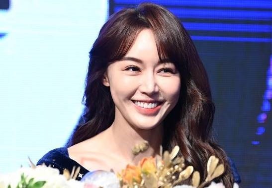 김민아 아나운서 전남편 이혼 이유 직업 나이 학력 고향 사업