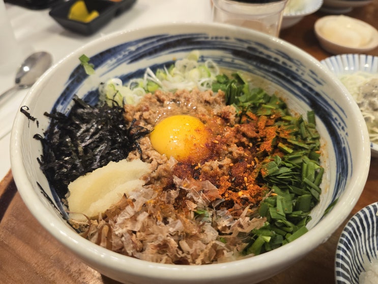  태릉 입구 백소정 공릉점 : 비가 오는 날 어울렸던 우동 한 그릇 [공릉동 점심시간 다이어리]