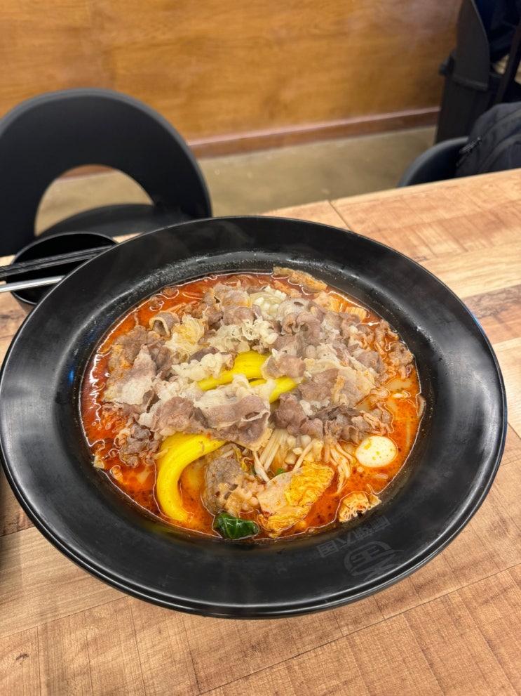  여중생 여고생들이 즐겨찾는 전농사거리 맛집 <마라대국 전농점>