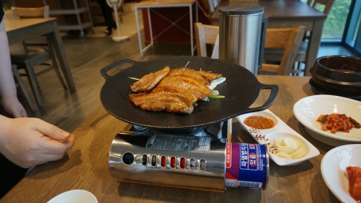  세종 뷰좋은 맛집 공무원모임장소추천 '진주성'  삼겹석갈비정식