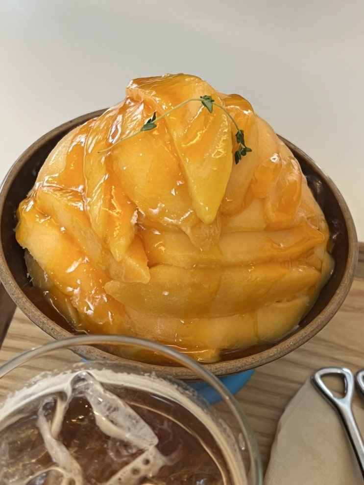  건대 카페 추천, 데이트하기 딱 좋은 분위기 빙수 맛집 오캄