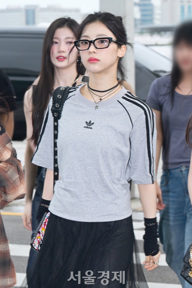 너무 내 취향인 베이비몬스터 루카 공항패션 정보