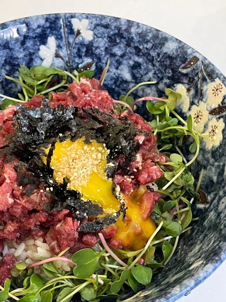  아주대 점심 혼밥 육회비빔밥 맛집 고칸 수원 아주대점 유케동 후기 + 주차장