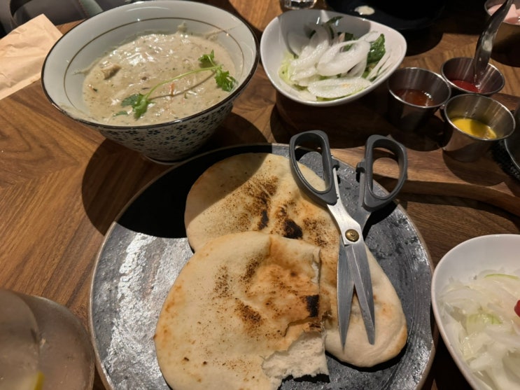  먹는 게 남는 거 잘 먹으면 된 거지만 다이어트는.. ㅠ