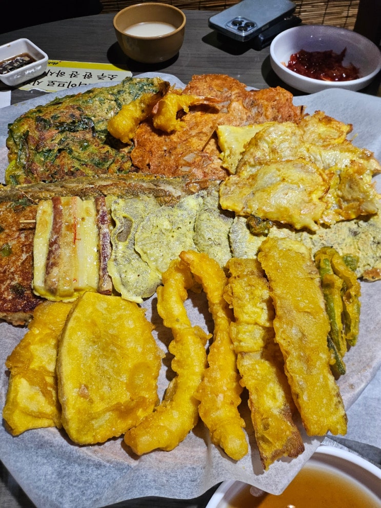  [진주 하대동 술집] 내돈내산_사장님께서 막걸리를 시원하게 말아주는 진주 로컬 전 맛집 이서방전