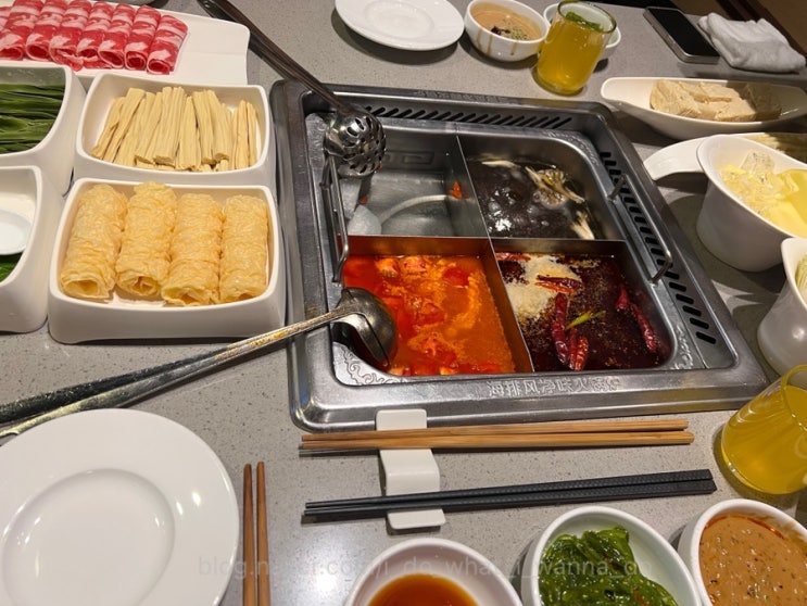  중국 본토 맛집 하이디라오 후기 메뉴 소스 추천 조합 꿀팁