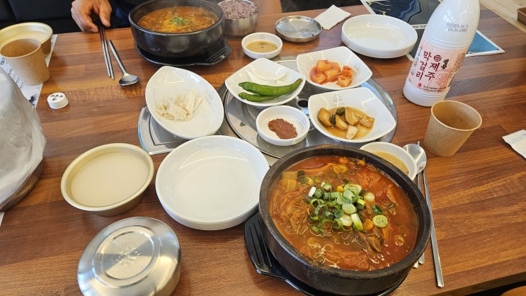 제주 구남동맛집 인생감자탕 제주점 야들야들 뼈해장국 제주 구남동맛집 인생감자탕 제주점 야들야들 뼈해장국