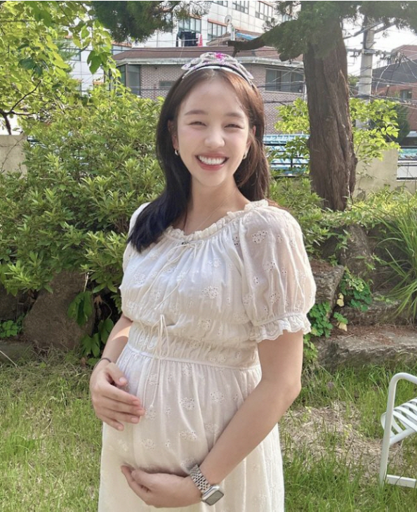 만삭 <b>백아연</b> 출산 임박 애가 안 내려와 <b>유도 분만</b> 내 뱃속이... 
