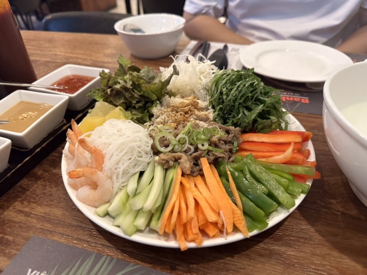  [동탄역 쌀국수 맛집 추천] 더포 동탄점 후기 / 위치, 메뉴, 분위기 / 월남쌈&반쎄오 맛집