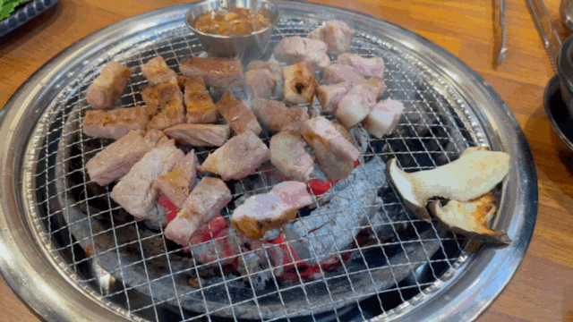  포승 삼겹살맛집, 한돈,한우맛집,회식하기 좋은 미소를굽는사람들,육달