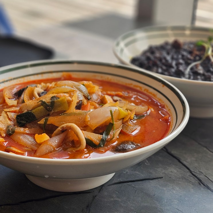  중식당 윤슬 수원컨벤션센터점 점심 짜장면 짬뽕
