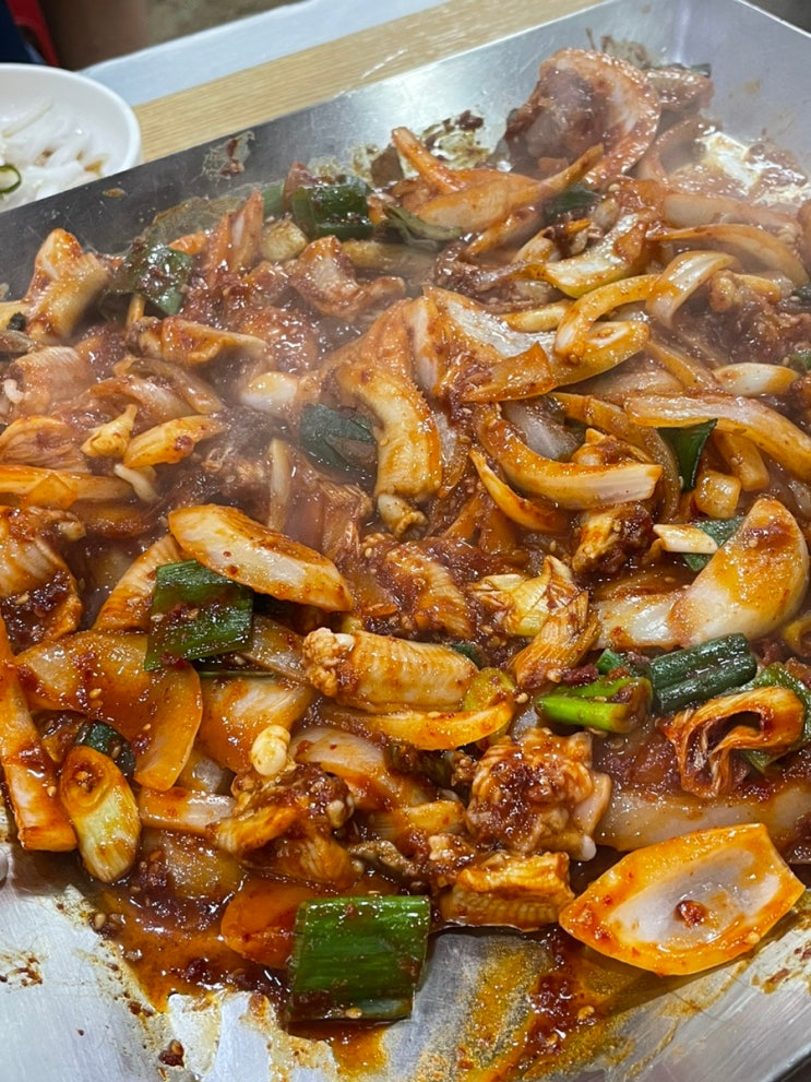  부산 남포동 자갈치시장 꼼장어 맛집 주야상회!