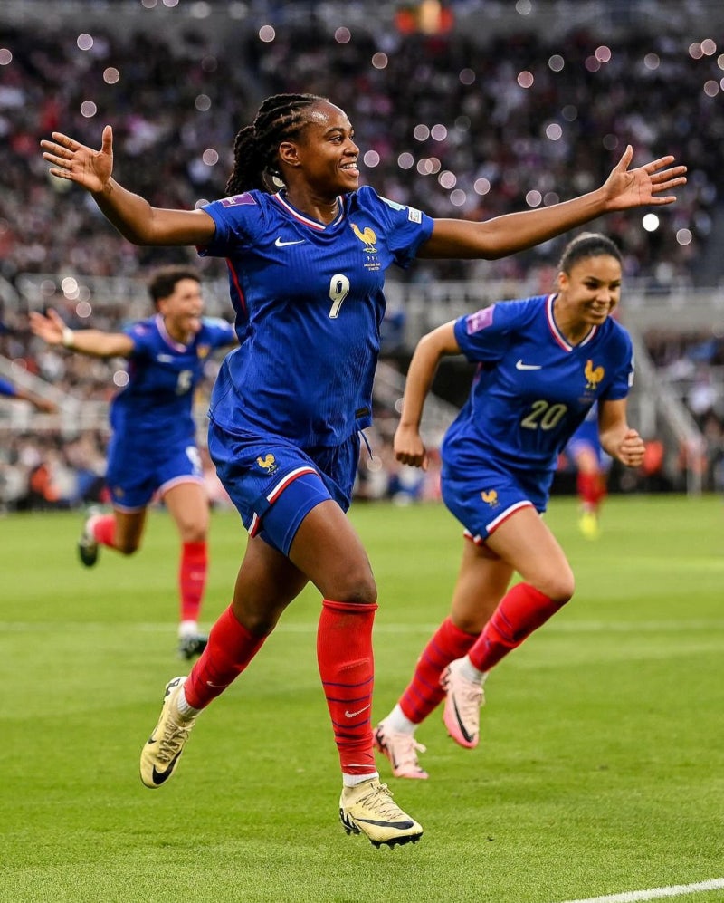 2024 발롱도르 여자 선수 후보 30인 : 네이버 블로그, image size:800x997