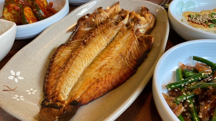  청주산남동식당 몽돌간장게장  푸짐한 알탕 과 고소한 옥돔구이