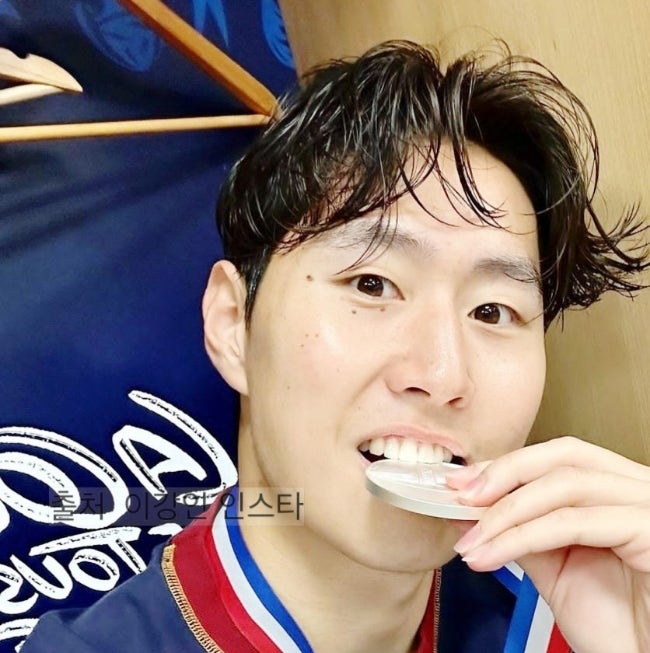 <b>이강인</b> 박상효 <b>열애설</b> <b>두산</b> 밥캣코리아 재벌 5세 인스타 관심... 