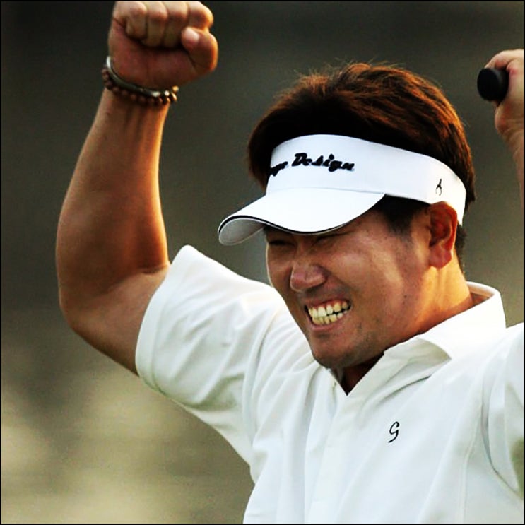 <b>양용은</b>, PGA 챔피언스 <b>투어</b> 첫 승