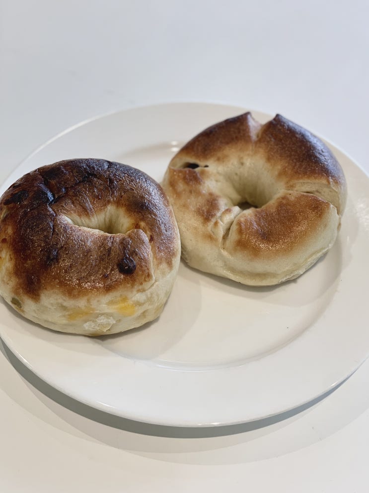  이수, 쫄깃한 화덕 베이글 맛집 | 베리굳 베이글 • very good bagel