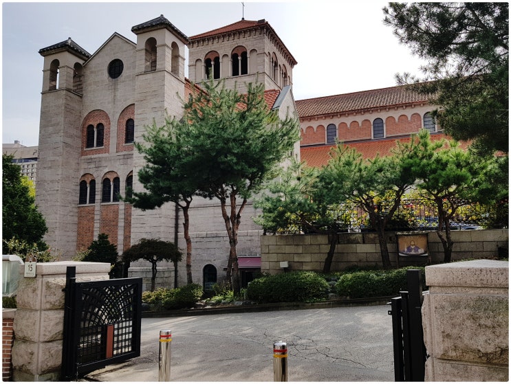  정동성당, 경운궁 양이재, 고종의길, 덕수궁 중명전 등 정동길 가볼만한 곳 정보 이모저모