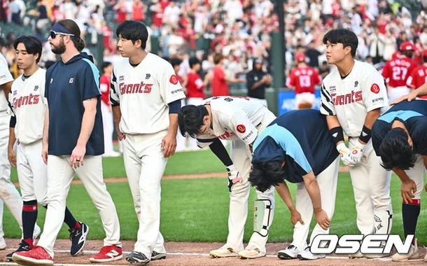 역대급 <b>5강 싸움</b>, 끝나가는 걸까? 한화와 <b>롯데</b>의 절망적 상황 속... 