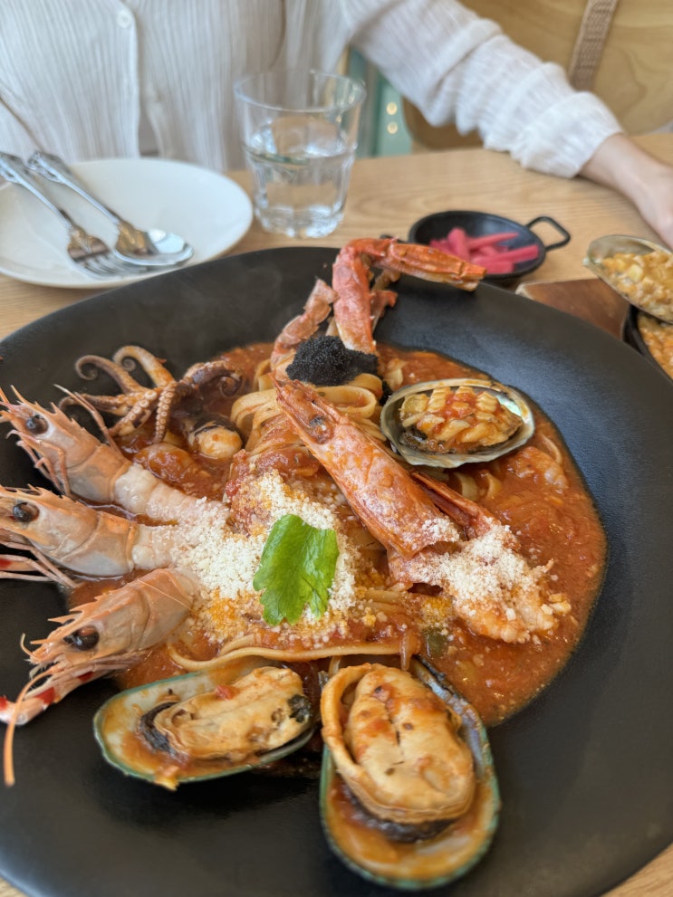  반디파스타 - 분위기 좋은 제주도 전복 리조또 & 파스타