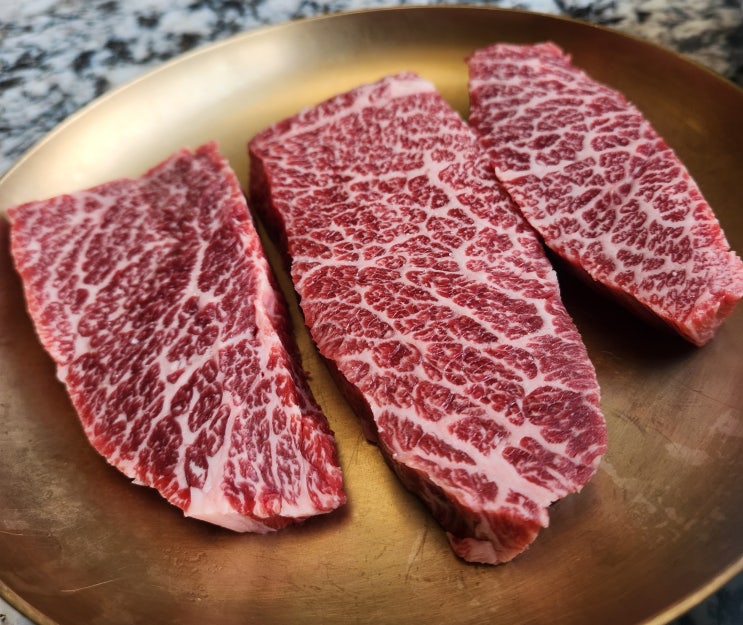  송파 고기집 석촌호수 데이트하기 좋은 소고기 맛집 '광화문등심'