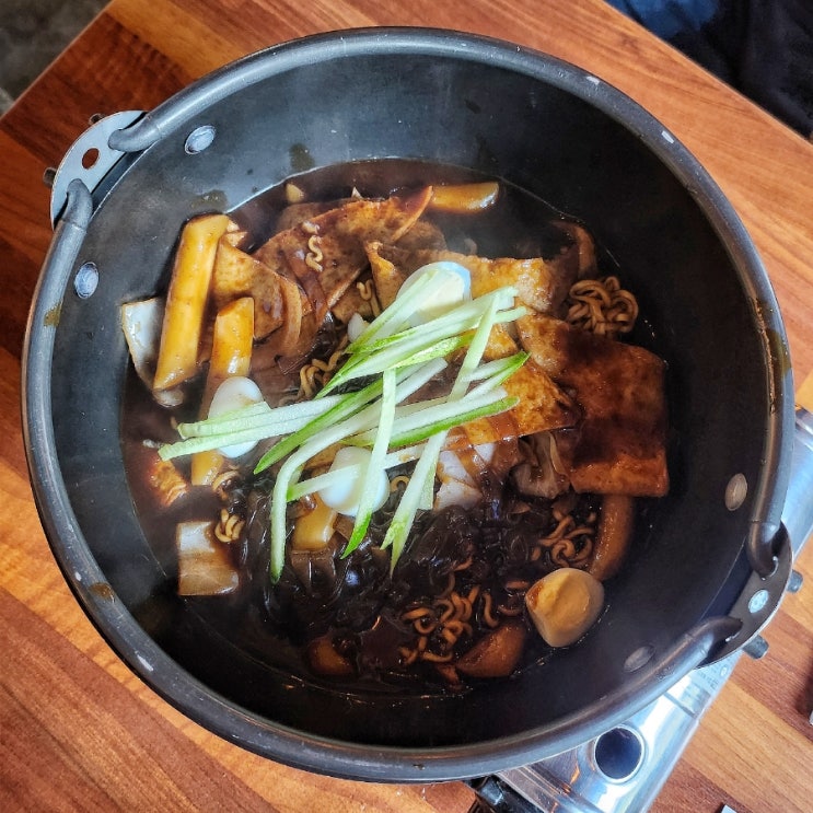  구디 맥주 88노가리 안주 저렴한 가성비 술집 떡볶이 먹음